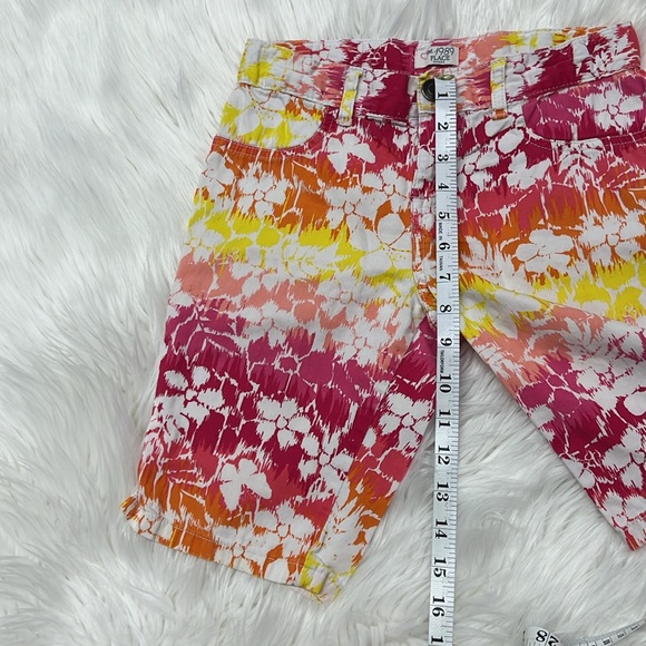 💝 10/$10 💝 Colorful Tropical Long Shorts Juniors CHILDREN'S PLACE Size 10 - Picture 4 of 6